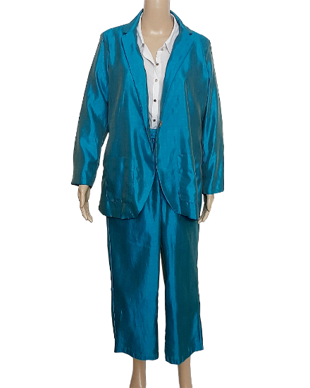 Picture of Yara Suit